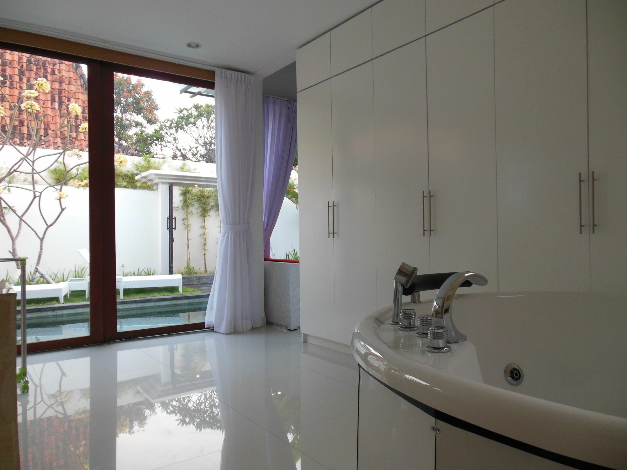 Hk Villa Bali Легиан Екстериор снимка