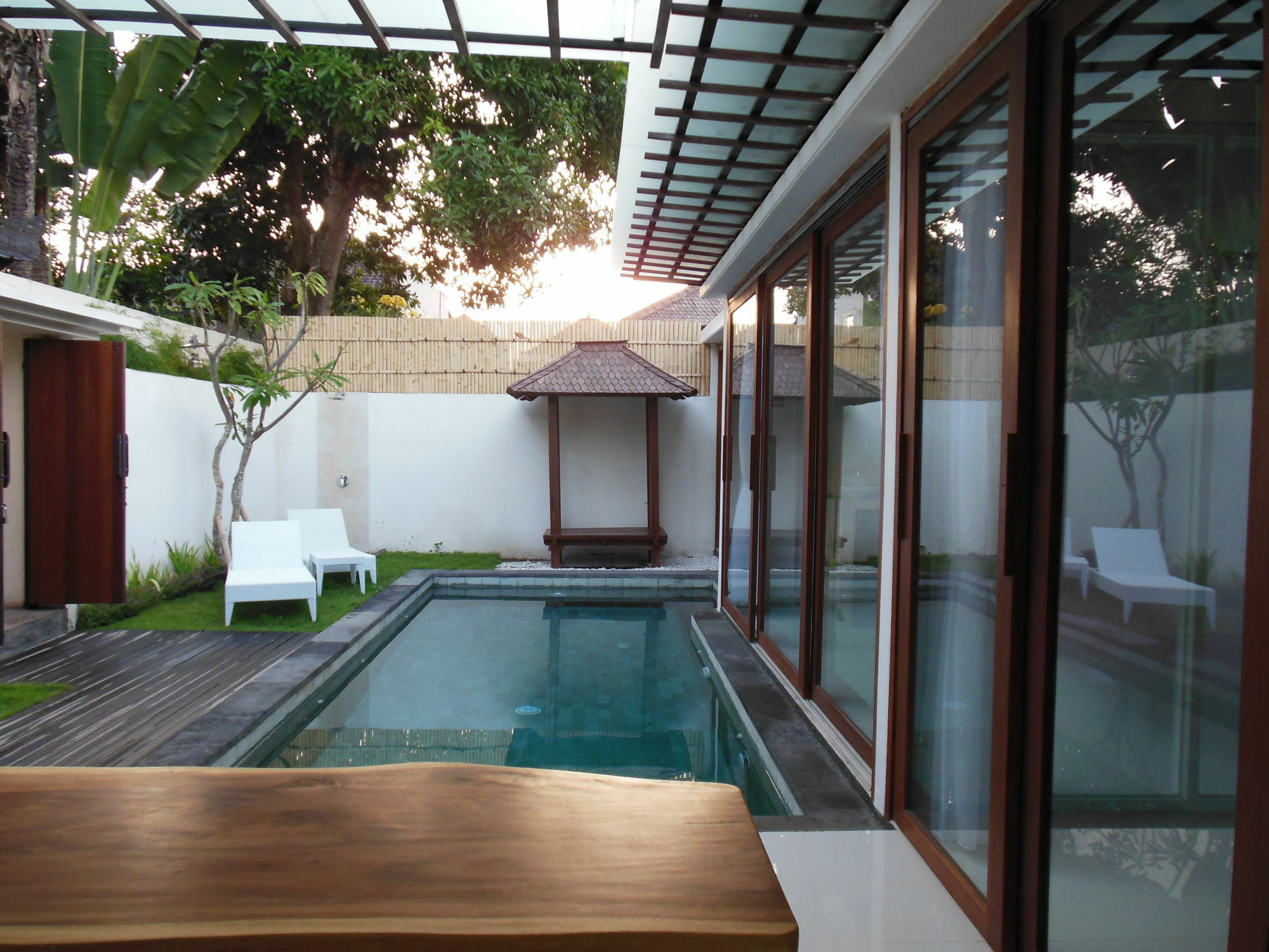 Hk Villa Bali Легиан Екстериор снимка